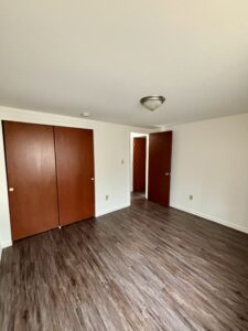 Bedroom in apartment rental