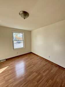 Eat-in Kitchen in apartment