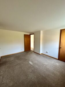 Bedroom in apartment rental
