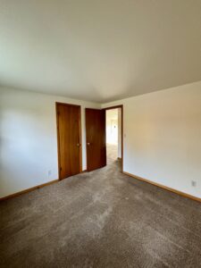 Second Bedroom in apartment for rent