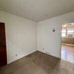 Bedroom in apartment for rent