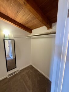 Walk-in closet of Townhouse rental