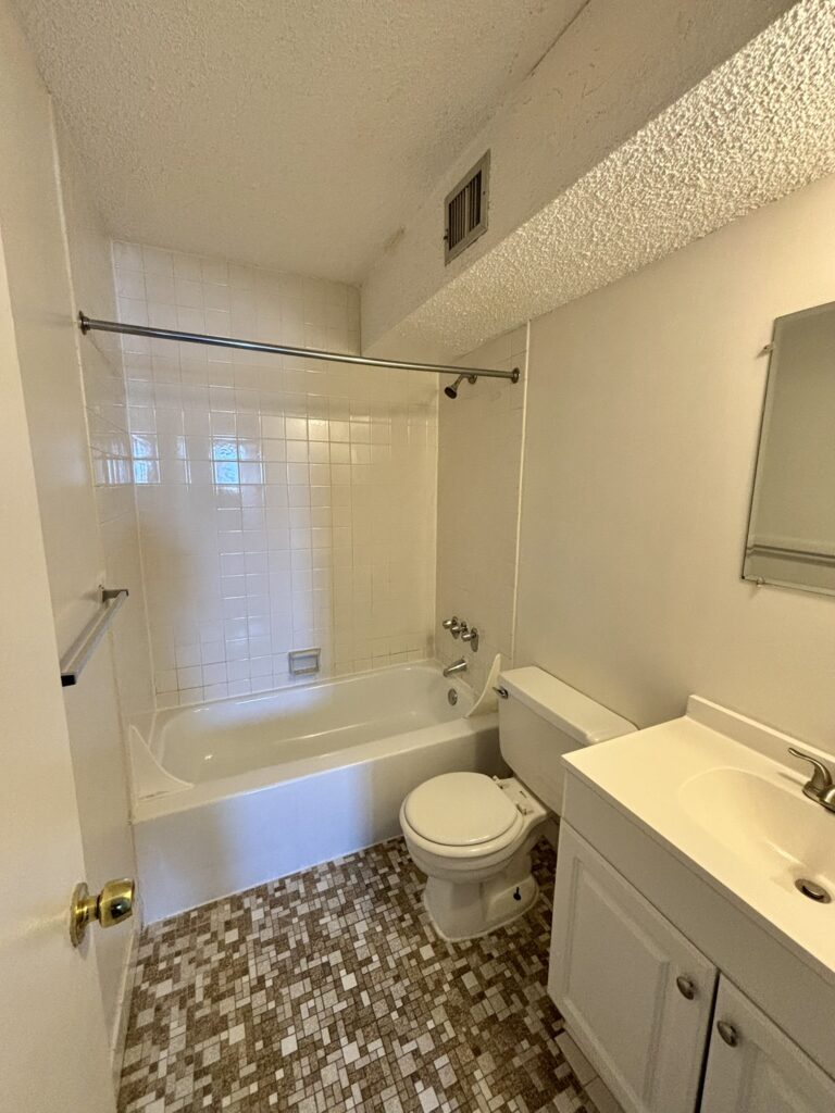 Bathroom apartment rental near UB